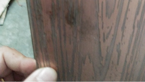 為什么剛安裝不久的彩色不銹鋼門會褪色？這就是原因！